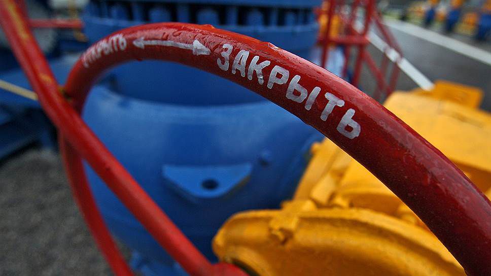 Украинская сторона перечислила $234 млн, после чего поставки газа стартовали.
