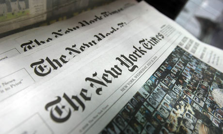 Роберт Перри пишет, что газета The New York Times рискует растерять былое доверие читателей, так как превратилась в рупор пропаганды.