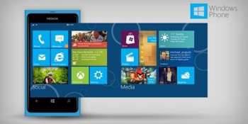 Printre companiile care vor lansa gadget-uri cu platforma Windows Phone 8 se numără ZTE, Huawei, Samsung, HTC și Nokia. 