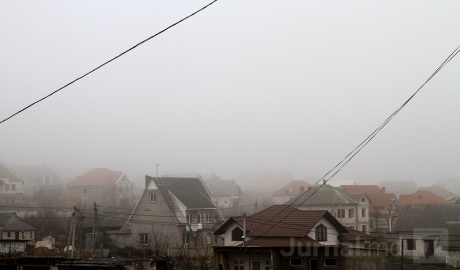 Meteorologii au emis cod galben de ceaţă pe întreg teritoriul ţării. Avertizarea este valabilă pentru astăzi şi mâine.