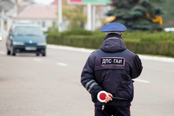Сотрудники ГАИ за неделю зафиксировали более тысячи нарушений ПДД.