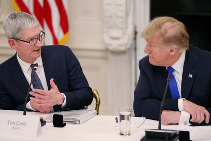Глава Apple вступился за Китай и смог "достучаться" до Трампа.