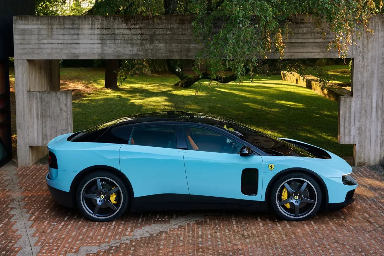 Первый электромобиль Ferrari продали на аукционе за рекордные $40 млн.