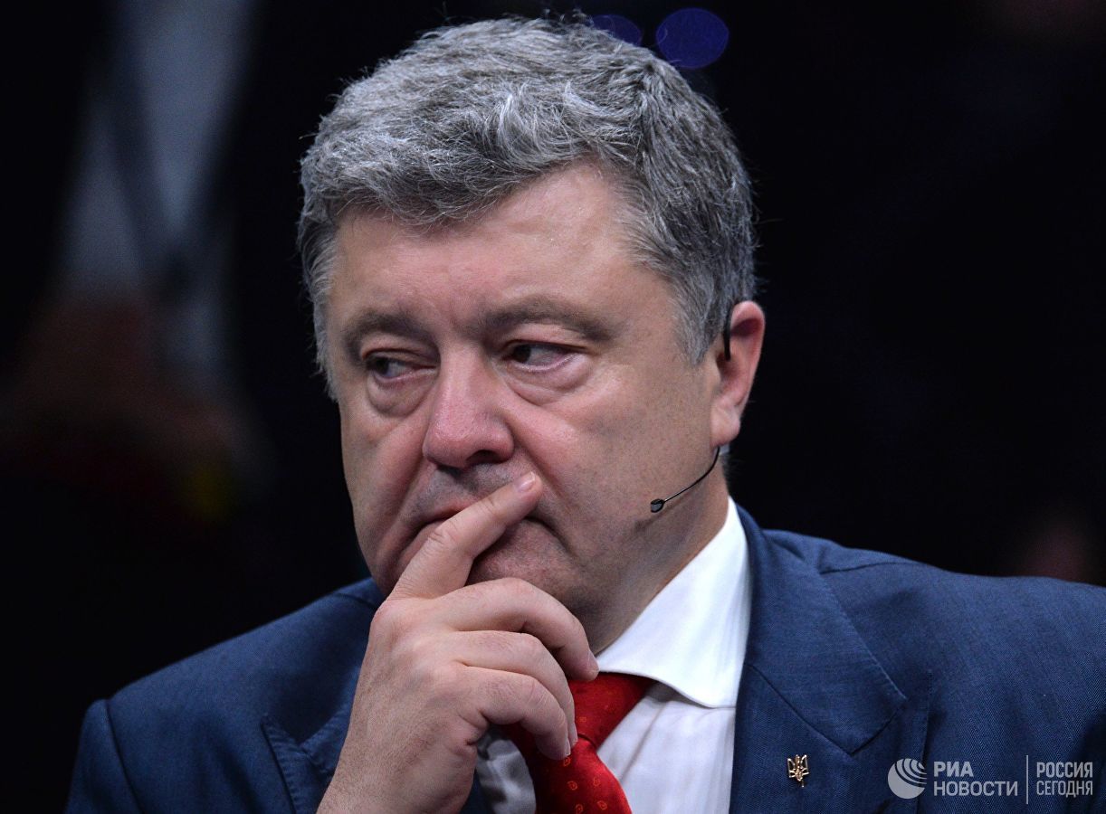 Британия опровергла данные о расследовании против Порошенко.