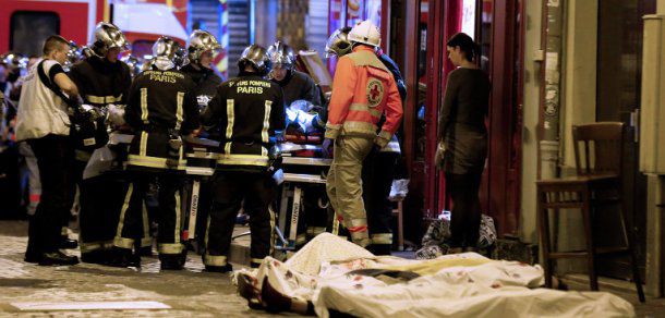 Statul Islamic, autorul atentatelor de la Paris. Foto: AP Photo / Jacques Brinon