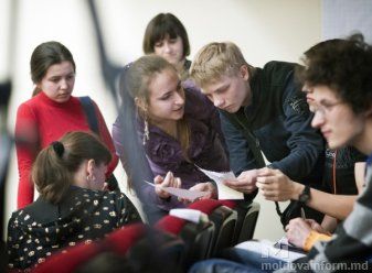 Более ста школьников с обоих берегов Днестра смогут отдохнуть в период зимних каникул.