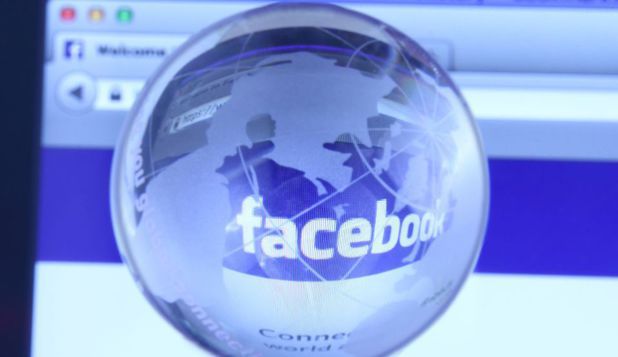 O companie americană este acuzată că ar vinde urmăritori pe internet