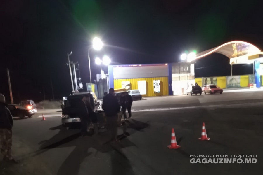 В Вулканештах столкнулись автомобиль и гужевая повозка. Фото: gagauzinfo.md