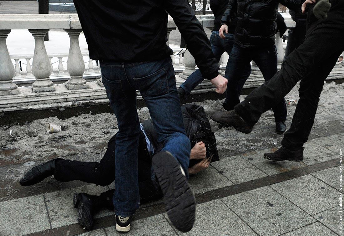 Двое жителей Григориополя осуждены за самоуправство в отношении подростков.