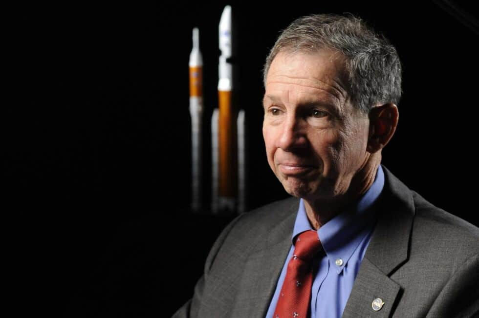 Экс-руководитель NASA раскритиковал будущую миссию на Луну.