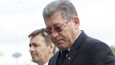 Liderul liberal, Mihai Ghimpu, și-a exprimat regretul că ceilalți colegi din AIE nu s-au alăturat acțiunii de comemorare. 