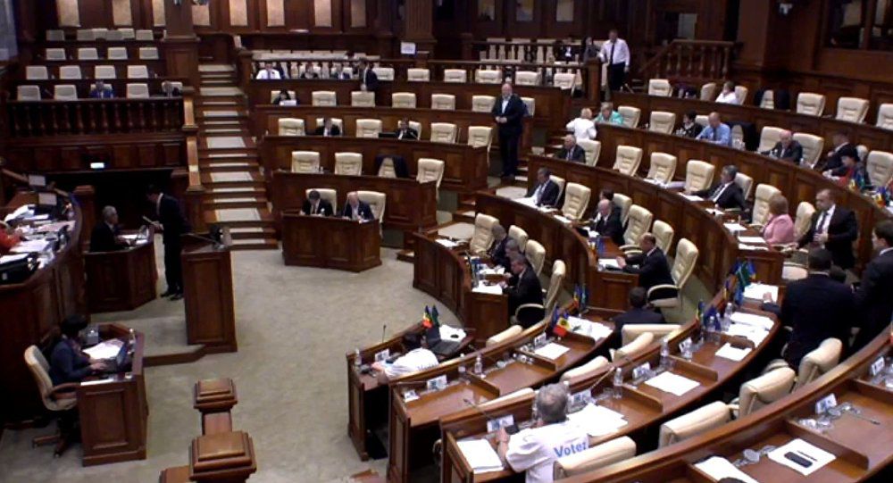 Решения о финансовом оздоровлении вступают в силу со дня их издания.