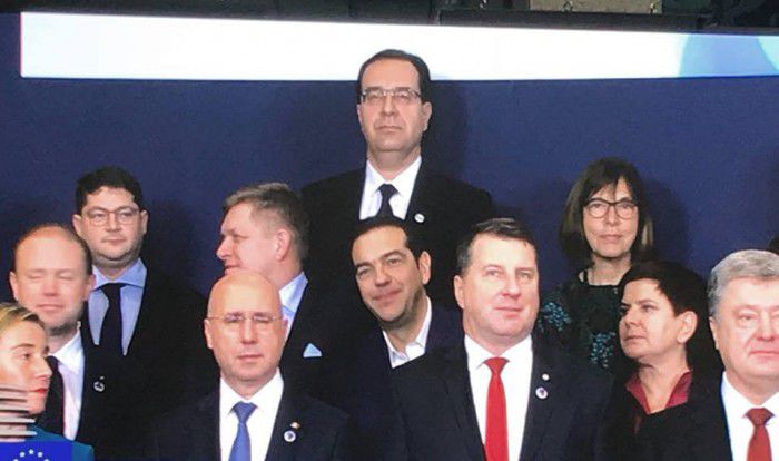 Lupu, surprins la Bruxelles împreună cu delegația guvernamentală