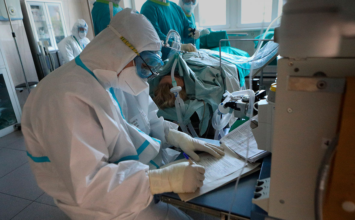 Смертность от COVID-19 в мире выросла на 13% за четыре недели.