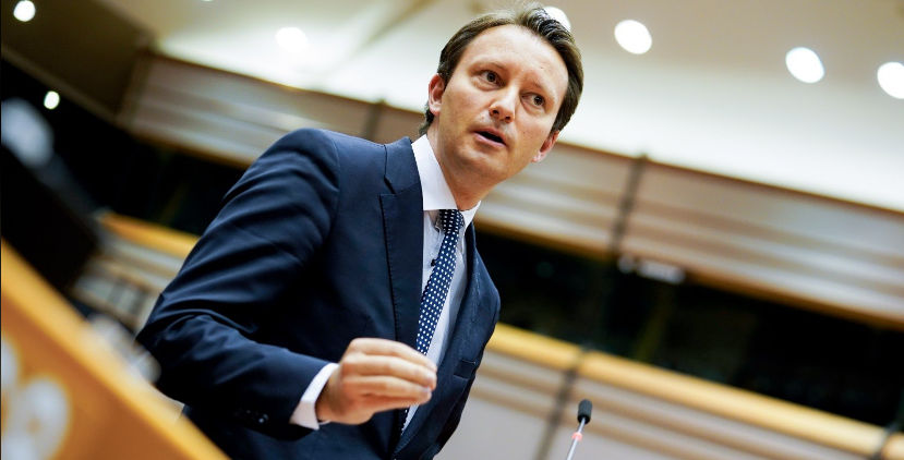 Мурешан: Европарламент намерен начать переговоры о вступлении Молдовы в ЕС до конца года.