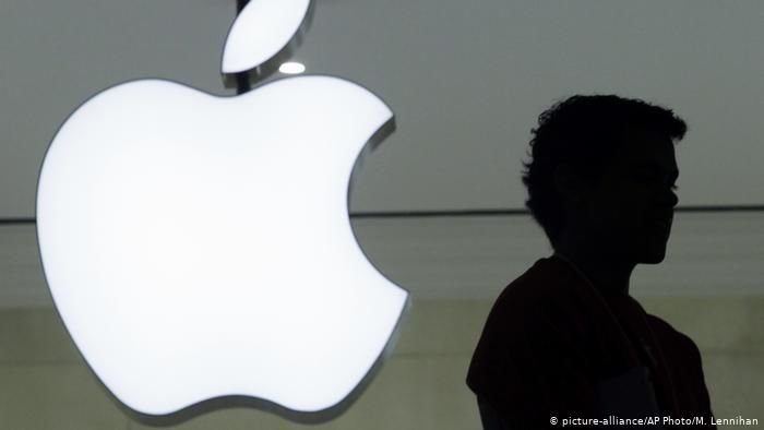 Apple приобрела канадскую технологическую компанию для совершенствования Siri.