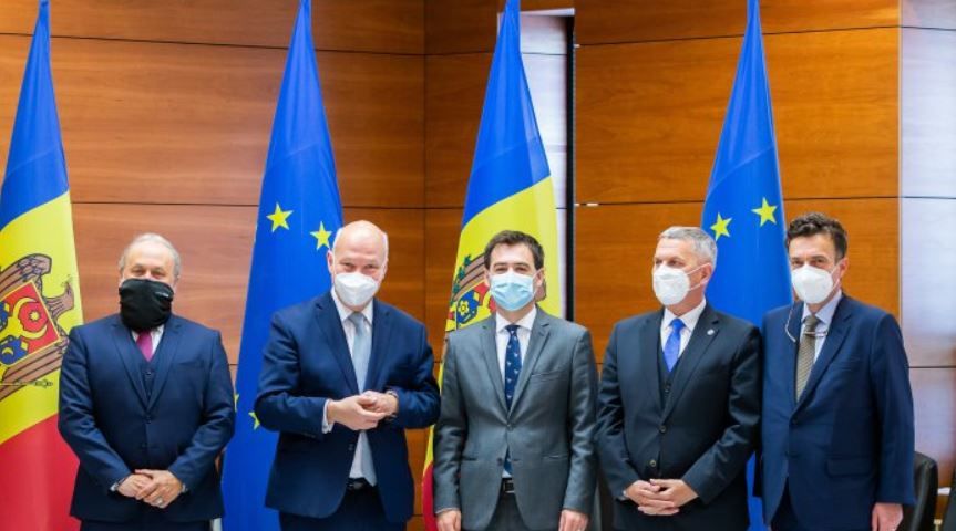 Вице-премьер Нику Попеску провел встречу с делегацией парламента Чехии.