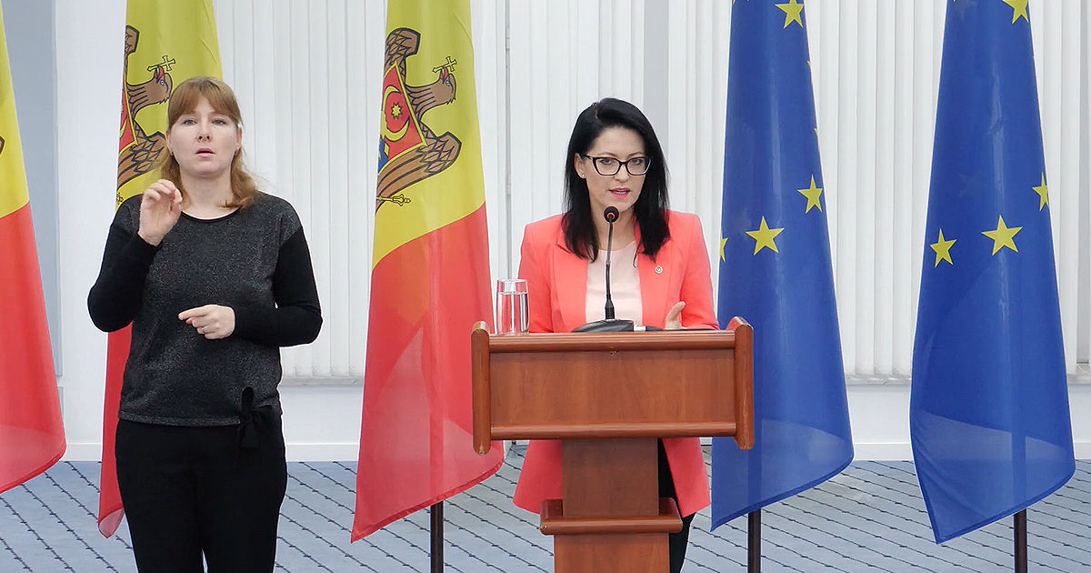 Ministra Muncii: Sărăcia în Moldova scade lent, dar constant.