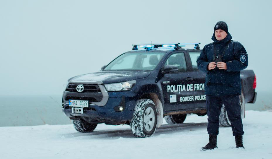 Poliția de Frontieră: Radarele au detectat un obiect zburător în zona de nord. Ar fi un balon cu aer cald.