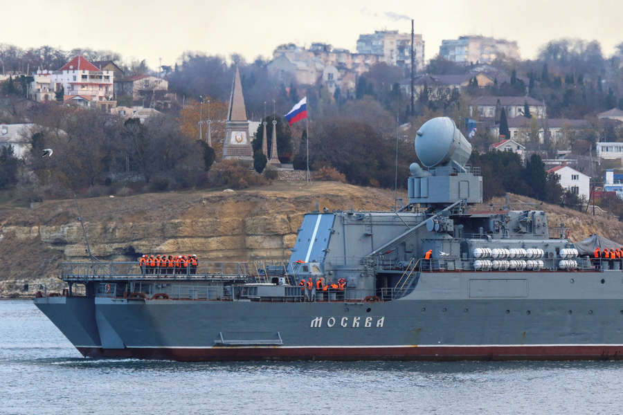 Погибшего на крейсере «Москва» мичмана похоронили в Севастополе.