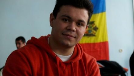 Ştefan a reuşit să ridice 167 kg, în timp ce iranianul Ali Hosseini, care a devenit campion, a ridicat 225.