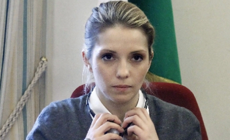 "Curtea dumneavoastră constituie singura speranţă a lui Timoşenko", a exclamat la finalul intervenţiei sale unul dintre reprezentanţii acesteia, Serghei Vlasenko.