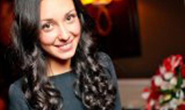 23-летняя Сабирова поведала, что в понедельник, 25 марта, они с Березовским должны были встретиться в аэропорту Тель-Авива, чтобы провести в Израиле пару недель. 