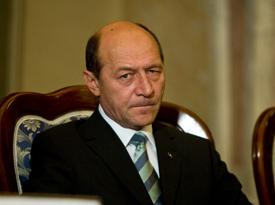 CCR decide asupra validării sau invalidării referendumului din 29 iulie pentru demiterea preşedintelui Traian Băsescu.