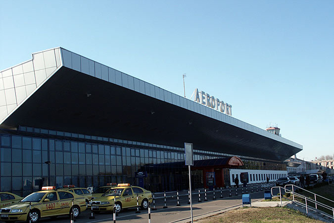 Сотрудники национальной авиакомпании Турции Turkish Airlines намерены бастовать в среду, 15 мая, из-за отказа руководства компании поднимать им зарплаты. 