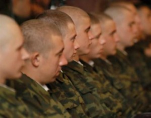 На военную службу попадают негодные по состоянию здоровья призывники.