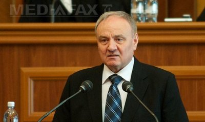Amintim că legea cu privire la interzicerea simbolurilor comuniste a fot adoptată la 12 iulie 2012.