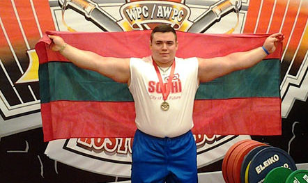 Николай Иов завоевал звание чемпиона Европы по пауэрлифтингу.