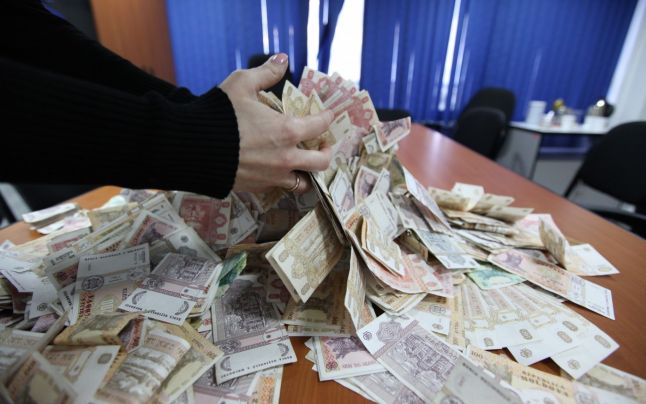 Banii erau falsificaţi în Hânceşti, iar gruparea şi-a început activitatea la sfârşitul anului trecut.