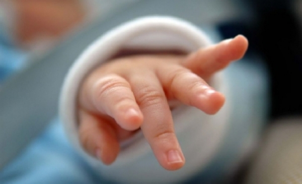  Un băieţel din raionul Edineţ a suferit arsuri grave după ce a căzut în cada cu apă fierbinte.