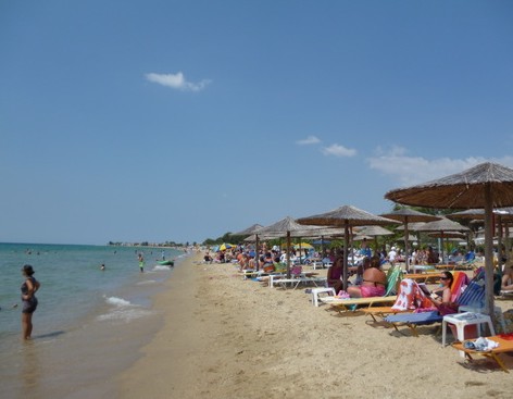 Pe parcursul primelor 6 luni ale lui 2012, în rîndul familiilor cu copii de o popularitate sporită se bucură staţiunile din Creta, Rhodos, Kos şi Corfu. Foto: tourprom.ru