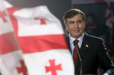В парламенте Грузии на следующей неделе планируют начать процедуру импичмента президента страны Михаила Саакашвили. Фото: romanian.ruvr.ru