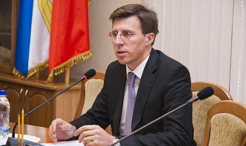 Дорин Киртоакэ использует имя персонажа Гарри Поттера из одноименной франшизы. 
