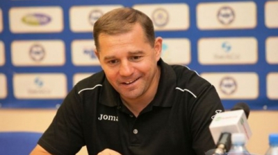 Sergiu Sîrbu a fost antrenor al echipei Zimbru, după plecarea lui Serghei Dubrovin.