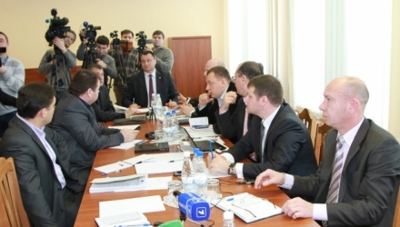 Conducerea CSM nu a comentat deocamdată afirmaţiile membrilor comisiei.