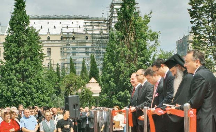 Este vorba de controversatul proiect Palas, construit în spatele Palatului Culturii din Iaşi.