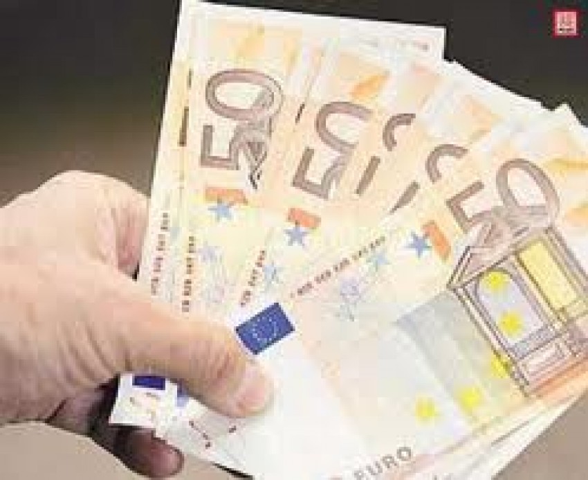 Femeia este cercetată în cadrul unei cauze penale
