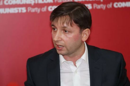 Amintim că, săptămîna trecută, alți 6 consilieri comunişti de la Donduşeni au aderat la PDM.