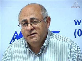 Анатолий Петренку мотивировал уход тем, что его отстраняют от партийных мероприятий.Фото: omg.md