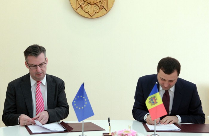 Filat a subliniat că prin intermediul acestui Program pilot se urmăreşte scopul de a obţine progrese la cinci capitole