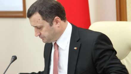 Acum nu se știe când Guvernul își va onora promisiunea de a majora salariile demnitarilor.