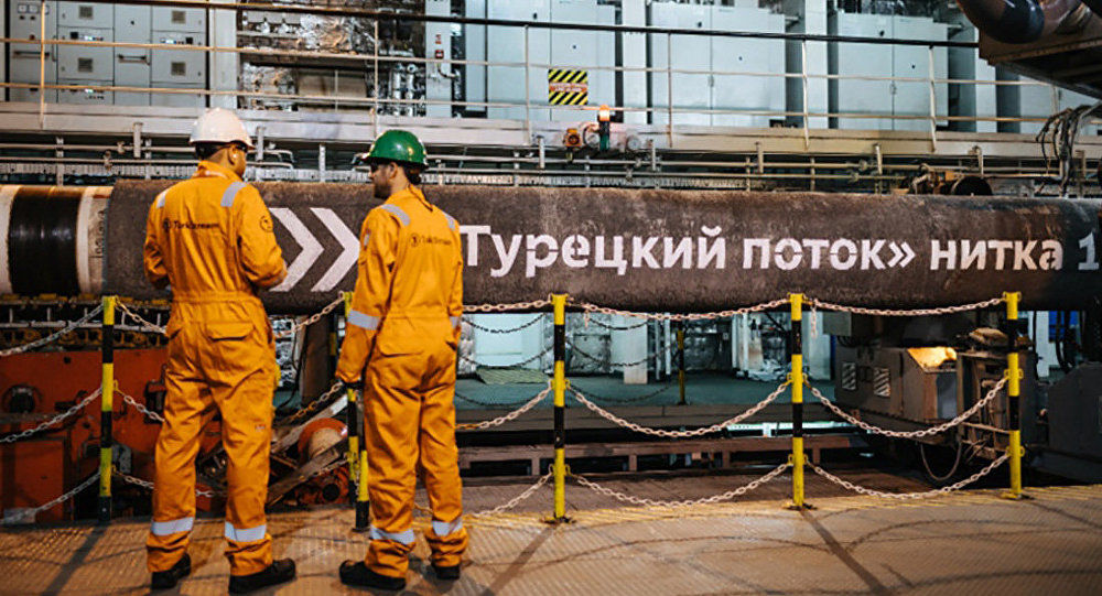 Отмечается, что в Болгарию и Сербию газ пойдет с 2020 года, в Венгрию с 2021 года и в Словакию во второй половине 2022 года.