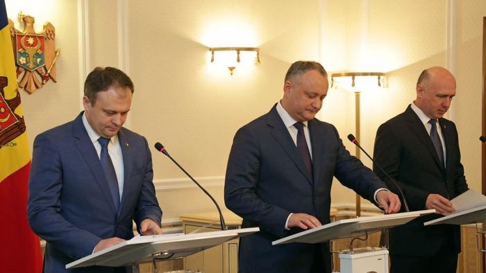 ZdG: Candu sau Filip vor prelua temporar atribuțiile lui Dodon