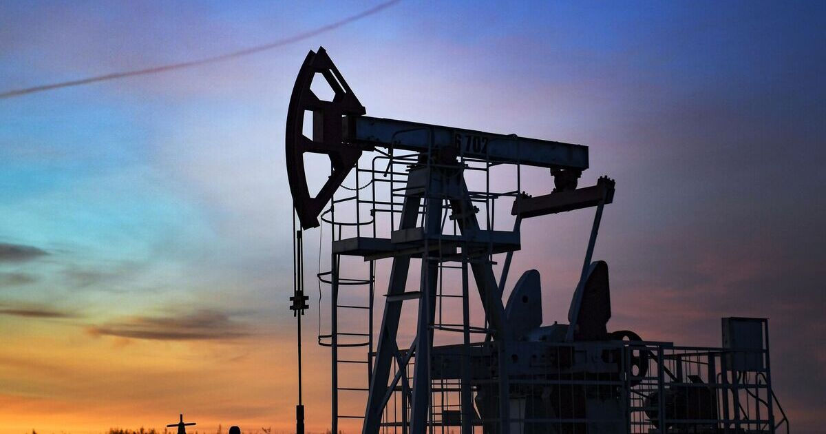 India va cumpăra petrol rusesc atâta timp cât acesta nu este sub sancțiuni.