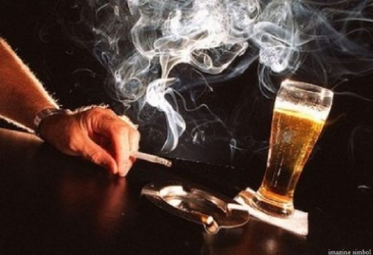 Unii moldoveni spun că vor fuma chiar dacă preţul ţigărilor va ajunge ca în ţările europene.