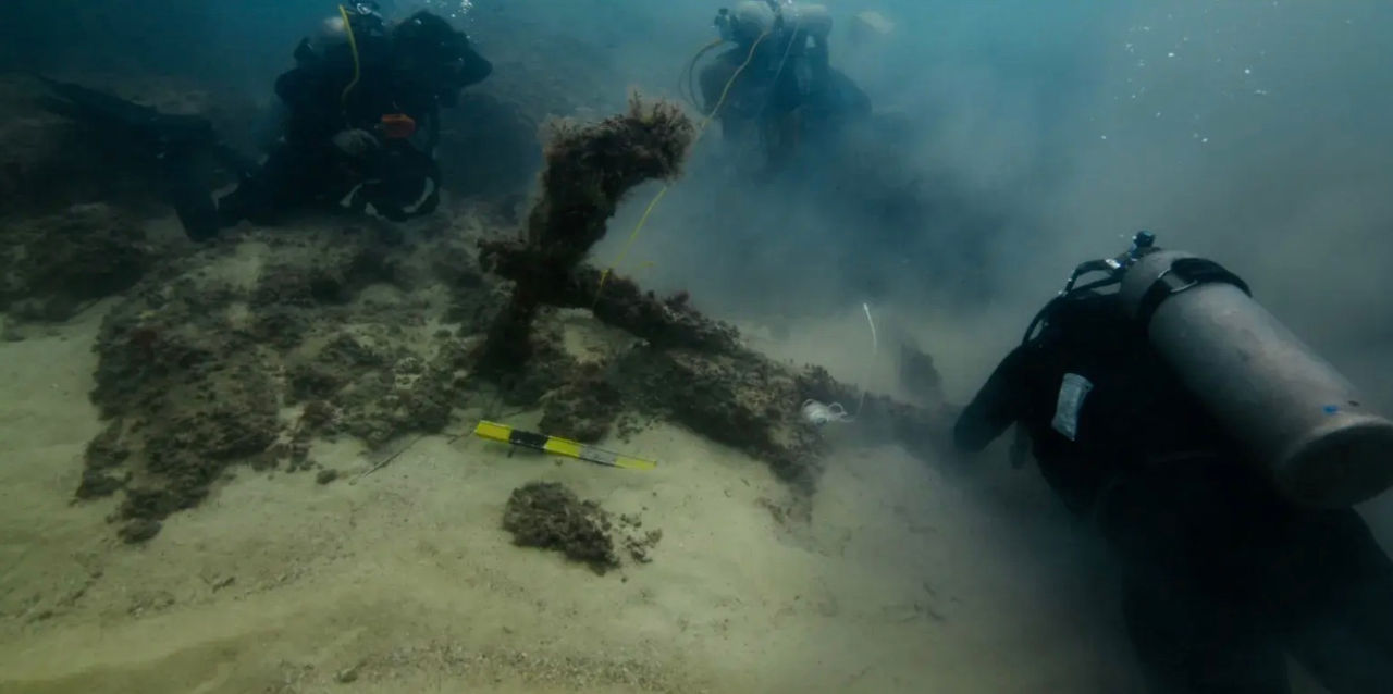 Un port scufundat folosit de flota Cleopatrei, descoperit lângă Egipt.